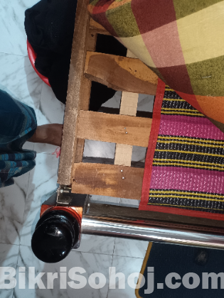 ৫ হাত ৬ হাত খাট